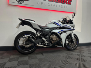 2016 Honda Cbr500r 500 in White — image 4