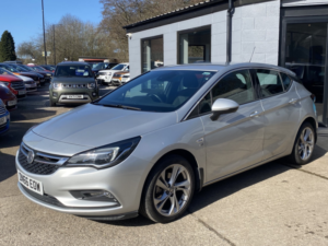 2016 Vauxhall Astra 1.4 I Turbo Sri in Silver — image 3