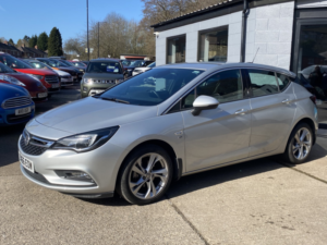2016 Vauxhall Astra 1.4 I Turbo Sri in Silver — image 4