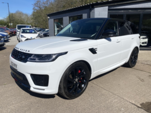 2021 Land Rover Range Rover Sport 2.0 P400e 13.1kwh Hse Dynamic in White — image 3