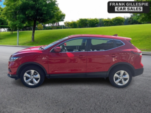 2019 Nissan Qashqai 1.3 Dig-T Acenta Premium Euro 6 (s/s) 5dr in Red — image 2
