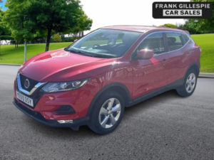 2019 Nissan Qashqai 1.3 Dig-T Acenta Premium Euro 6 (s/s) 5dr in Red — image 4