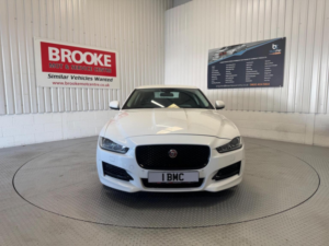 2018 Jaguar Xe 2.0d R-Sport Auto Euro 6 (s/s) 4dr in White — image 3