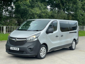 2016 Vauxhall Vivaro 1.6 Cdti 2900 Biturbo Ecoflex L2 H1 Euro 6 (s/s) 5dr (9 Seat) in Silver — image 3