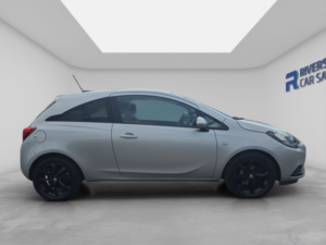 2019 Vauxhall Corsa 1.4i Ecotec Griffin Hatchback 3dr Petrol Manual Euro 6 (75 Ps) in Silver — image 4