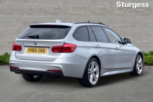 2019 BMW 3 Series 3.0 330d M Sport Touring Auto Xdrive Euro 6 (s/s) 5dr in Silver — image 6