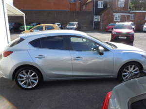 2018 Mazda Mazda3 2.2 Skyactiv-D Sport Nav in Silver — image 3