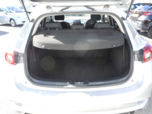 2018 Mazda Mazda3 2.2 Skyactiv-D Sport Nav in Silver — image 6