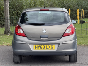 2013 Vauxhall Corsa 1.4 16v Se in Brown — image 5