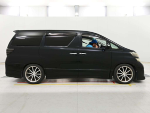 2008 Toyota Vellfire 3.5z G Edition in Black — image 4