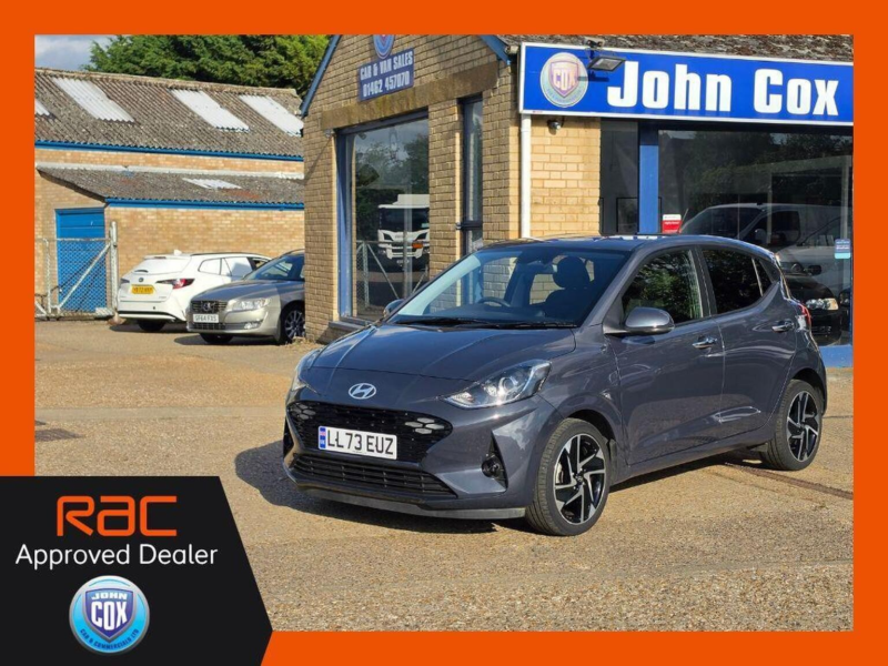 2023 Hyundai I10 1.0 Premium Euro 6 (s/s) 5dr in Grey — image 1