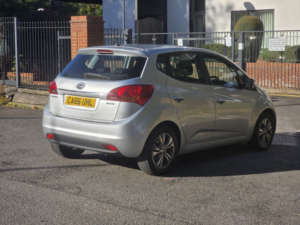 2016 Kia Venga 1.4 2 MPV 5dr Petrol Manual Euro 6 (s/s) (89 Bhp) in Silver — image 6