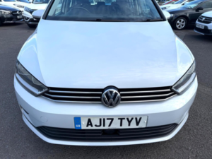 2017 Volkswagen Golf Sv 1.6 Tdi Bluemotion Tech Se Euro 6 (s/s) 5dr in Silver — image 6