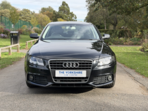 2012 Audi A4 2.0 Tdi Technik in Black — image 2