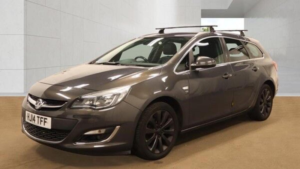 2014 Vauxhall Astra 1.6 16v Elite Sports Tourer Auto Euro 5 5dr in Grey — image 3