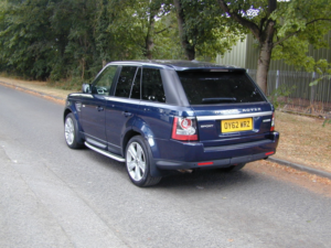 2012 Land Rover Range Rover Sport Ref 8821 - Deposit Paid - Range Rover Sport 3.0 Sd V6 Hse Luxury - Priced To Sell! (rhd - Uk Car) in Blue — image 6