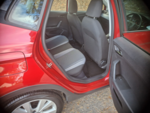 2018 SEAT Arona 1.0 Tsi Se Technology in Red — image 6
