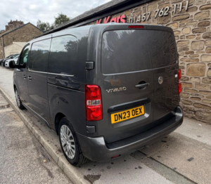 2023 Vauxhall Vivaro 1.5 Turbo D 2700 Pro L1 H1 Euro 6 (s/s) 6dr in Grey — image 2