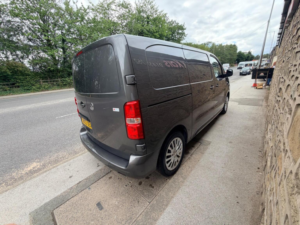 2023 Vauxhall Vivaro 1.5 Turbo D 2700 Pro L1 H1 Euro 6 (s/s) 6dr in Grey — image 5