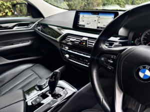 2018 BMW 6 Series Gran Turismo 3.0 630d Xdrive Se Gt in Grey — image 3