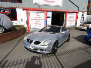 2005 Mercedes-Benz Slk 3.5 Slk350 in Silver — image 5