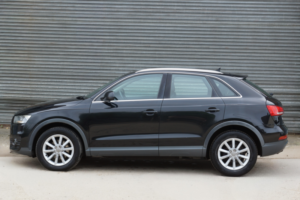 2012 Audi Q3 2.0 Tfsi Se in Black — image 6