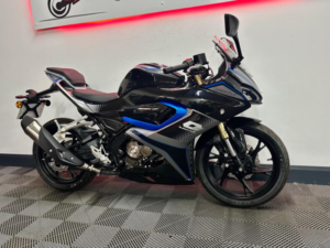 2026 Qjmotor Srk 125 R 125 Sports Euro 5 in Black — image 5