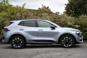 2025 Kia Sportage 1.6 T-Gdi Mhev Gt-Line SUV 5dr Petrol Hybrid Manual Euro 6 (s/s) (157 Bhp) in Silver — image 2