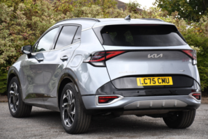2025 Kia Sportage 1.6 T-Gdi Mhev Gt-Line SUV 5dr Petrol Hybrid Manual Euro 6 (s/s) (157 Bhp) in Silver — image 3