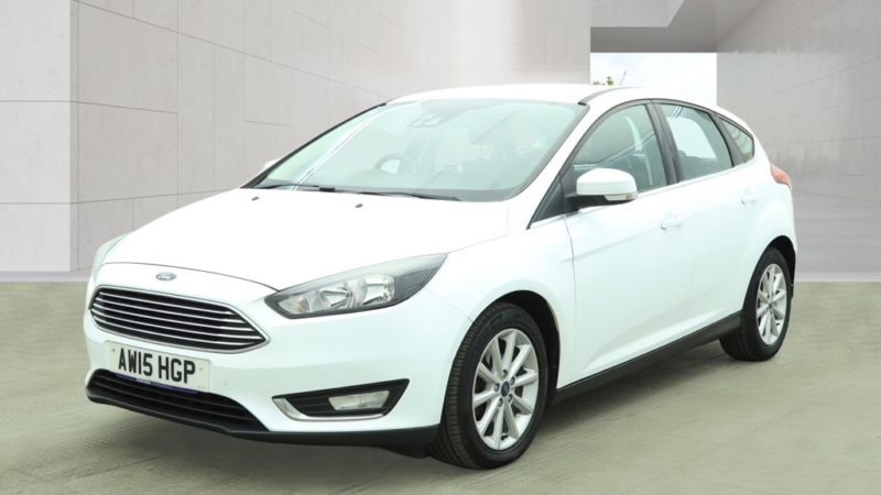 2015 Ford Focus 1.0 T Ecoboost Titanium White 5dr Low Tax+satnav+cruise+9 Stamps in White — image 1