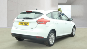 2015 Ford Focus 1.0 T Ecoboost Titanium White 5dr Low Tax+satnav+cruise+9 Stamps in White — image 4