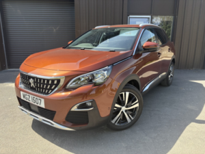 2018 Peugeot 3008 1.5 Bluehdi Allure in Bronze — image 3