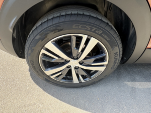 2018 Peugeot 3008 1.5 Bluehdi Allure in Bronze — image 6