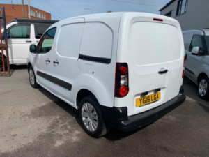 2016 Citroen Berlingo 1.6 Hdi 625 Enterprise L1 5dr in White — image 3