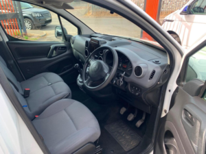 2016 Citroen Berlingo 1.6 Hdi 625 Enterprise L1 5dr in White — image 5