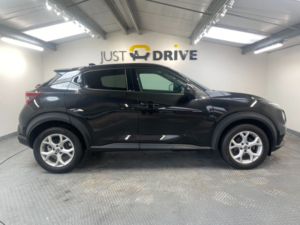 2021 Nissan Juke 1.0 Dig-T N-Connecta SUV 5dr Petrol Manual Euro 6 (s/s) (114 Ps) in Black — image 6