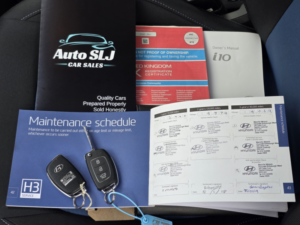 2016 Hyundai I10 1.2 I10 Se 1.2 A/t (blue Int) +ss in Blue — image 3