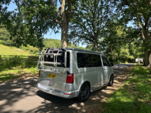 2017 Volkswagen Transporter 2.0 Tdi T28 Bluemotion Tech Highline Panel Van 5dr Diesel Manual Fwd Swb Euro 6 (s/s) (102 Ps) in Silver — image 3