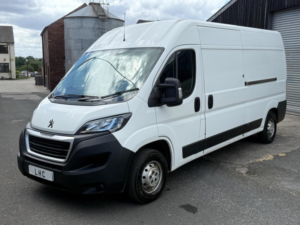 2020 Peugeot Boxer 2.2 Bluehdi 335 Professional L3 H2 Euro 6 (s/s) 5dr in White — image 6