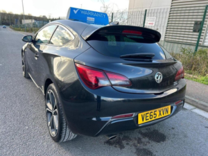 2015 Vauxhall Astra Gtc 1.4i Turbo Limited Edition Euro 6 (s/s) 3dr in Black — image 4