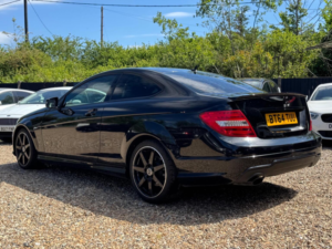 2014 Mercedes-Benz C Class 2.1 C250 Cdi Amg Sport Edition G-Tronic+ Euro 5 (s/s) 2dr in Black — image 2