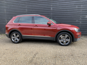2018 Volkswagen Tiguan 2.0 Tdi Sel SUV 5dr Diesel DSG 4motion Euro 6 (s/s) (190 Ps) in Red — image 4