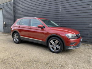 2018 Volkswagen Tiguan 2.0 Tdi Sel SUV 5dr Diesel DSG 4motion Euro 6 (s/s) (190 Ps) in Red — image 5