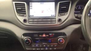 2016 Hyundai Tucson 2.0 Crdi Se Nav Auto 4WD Euro 6 5dr in Grey — image 4
