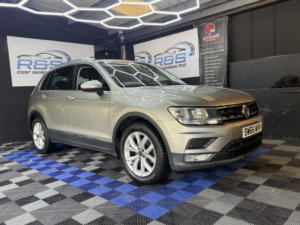 2016 Volkswagen Tiguan 2.0 Tdi Bluemotion Tech Se Navigation in Silver — image 2