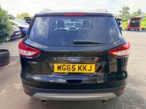 2015 Ford Kuga 2.0 Tdci Titanium SUV 5dr Diesel Manual AWD Euro 6 (s/s) (180 Ps) in Black — image 3