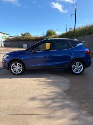 2020 SEAT Arona 1.0 Tsi Gpf Fr SUV 5dr Petrol Manual Euro 6 (s/s) (115 Ps) in Blue — image 2