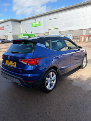 2020 SEAT Arona 1.0 Tsi Gpf Fr SUV 5dr Petrol Manual Euro 6 (s/s) (115 Ps) in Blue — image 5