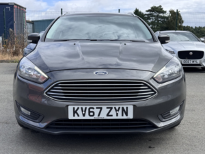 2017 Ford Focus 1.0 T Ecoboost Zetec Edition in Grey — image 5