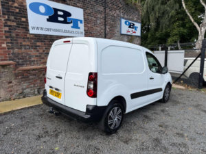2017 Peugeot Partner 1.6 Partner Professional L1 Blue Hdi in White — image 3